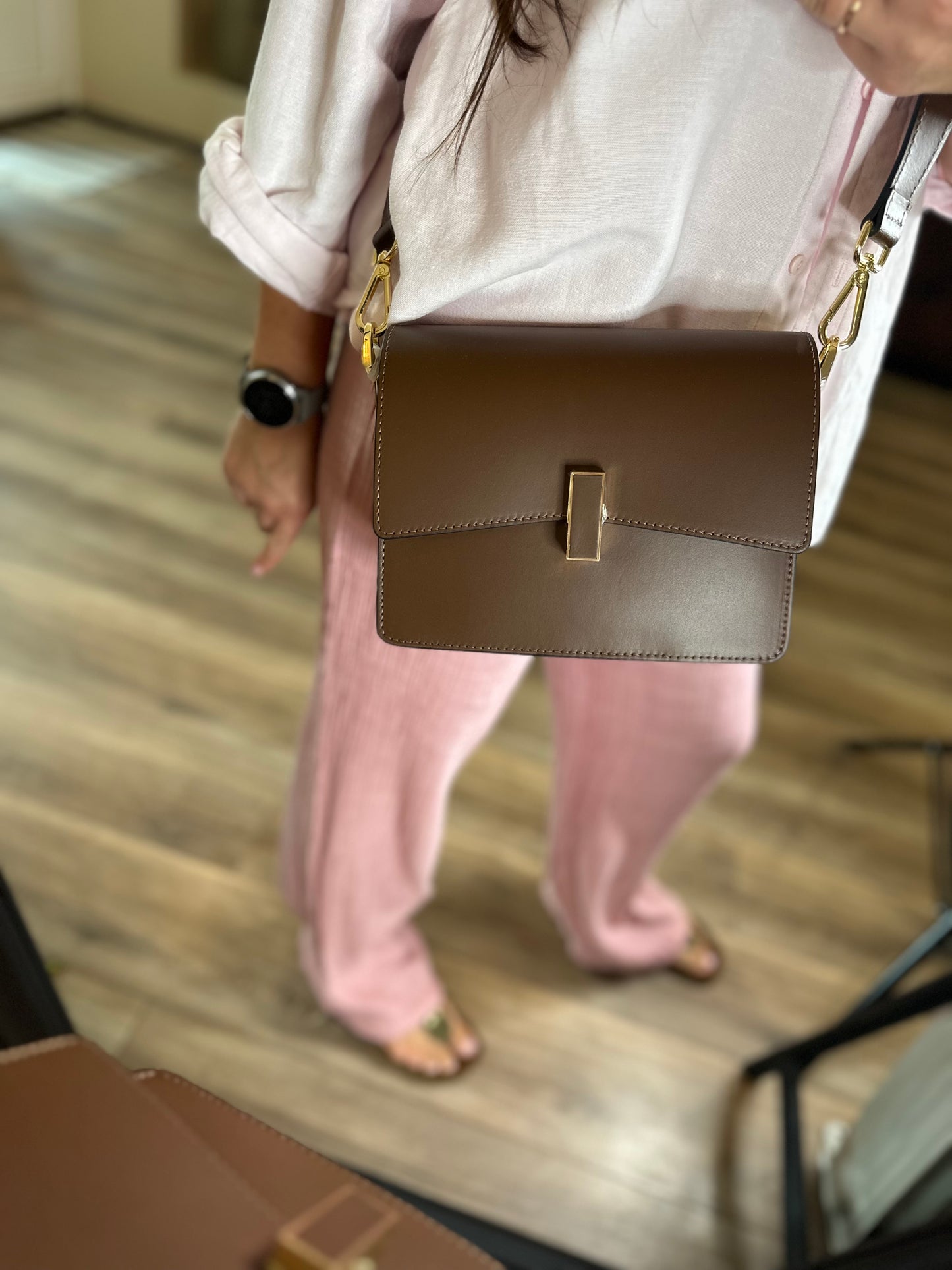 Elegant Brown Leather Bag