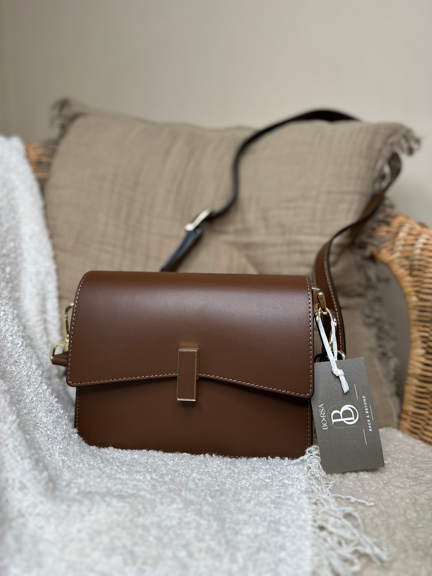 Elegant Brown Leather Bag