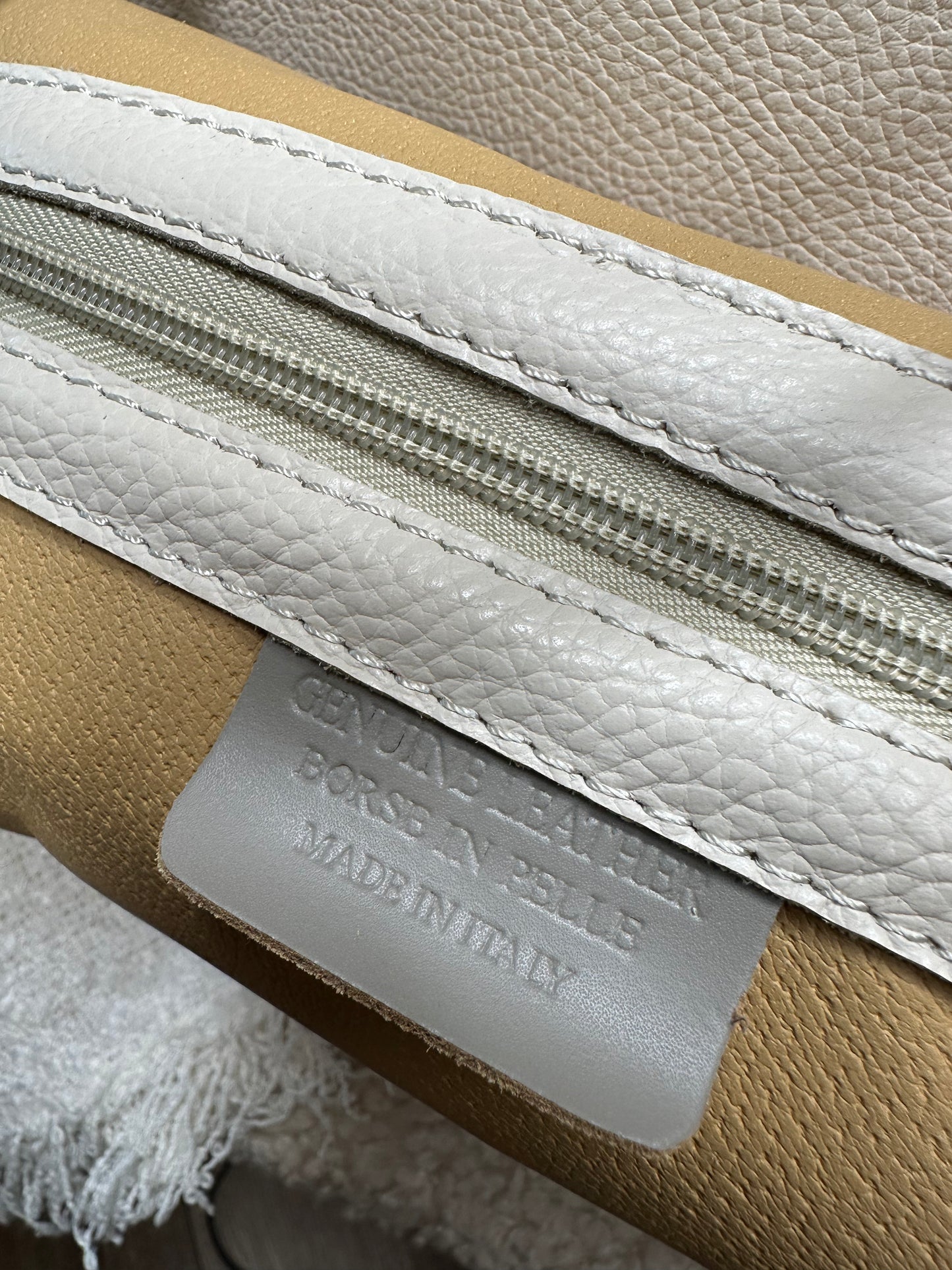Chic White Leather Bag with Adjustable Strap
