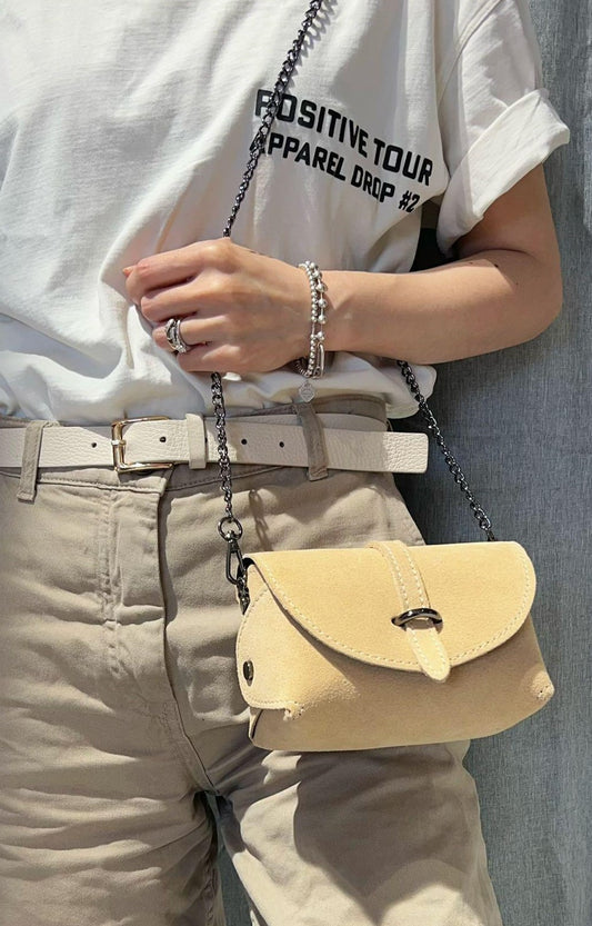 Women's Small Leather Shoulder Bag with Chain – Beige